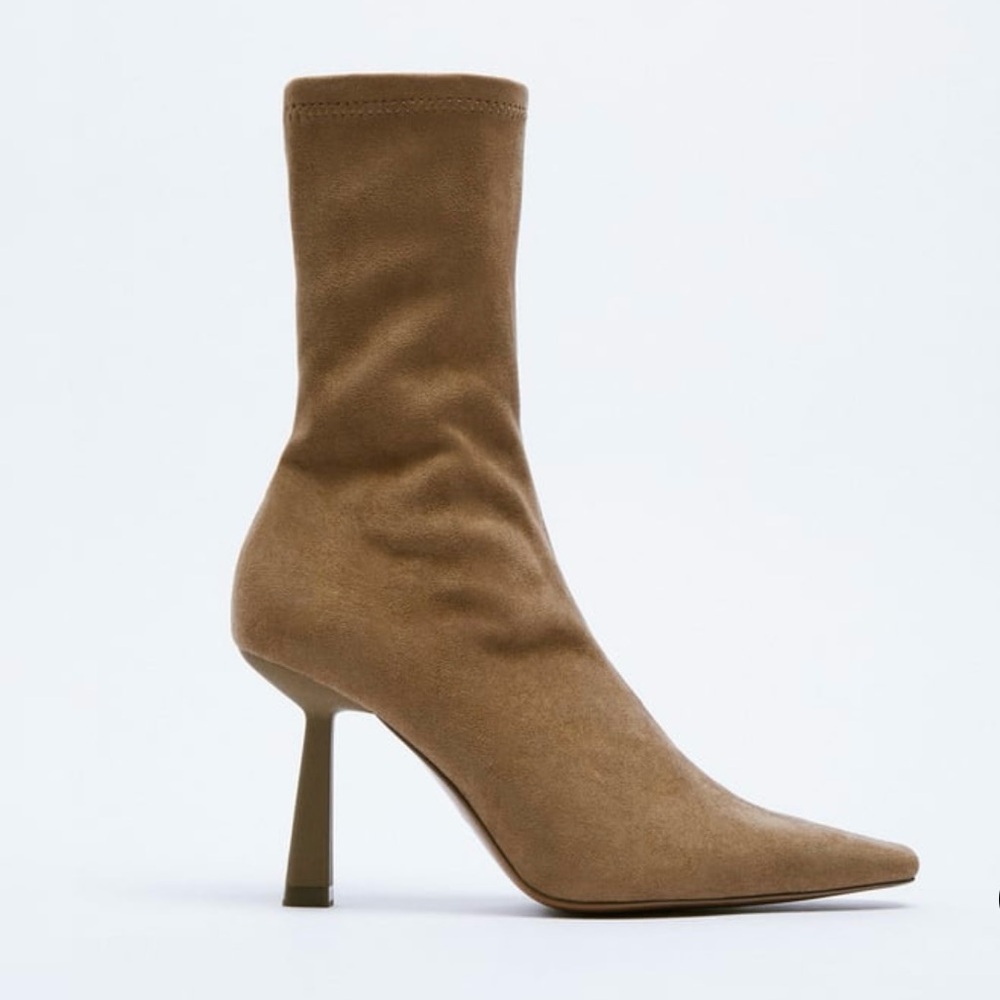 Zara Heeled Booties Cognac Brown